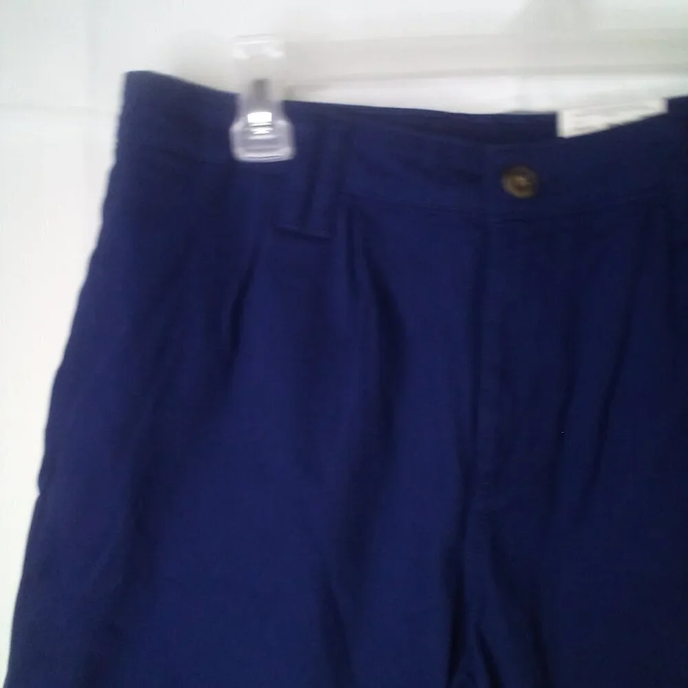 St. John's Bay Shorts Women 12 Chino Pleated Roll Hem Blue
